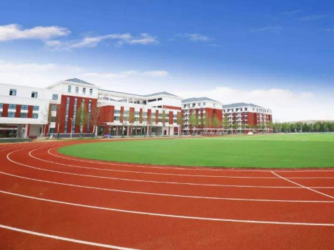 学校